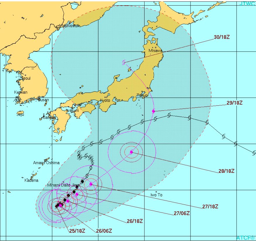 台風10号ライオンロック
