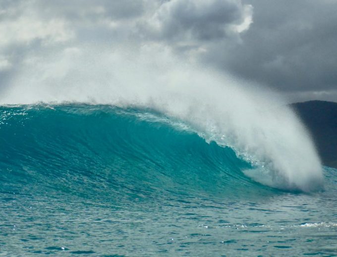 台風22号奄美大島サーフトリップ