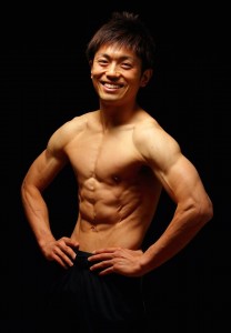 肉体改造パーソナルトレーナー